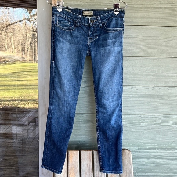 William Rast “Kristen” Ultra Skinny Capris - Picture 1 of 12